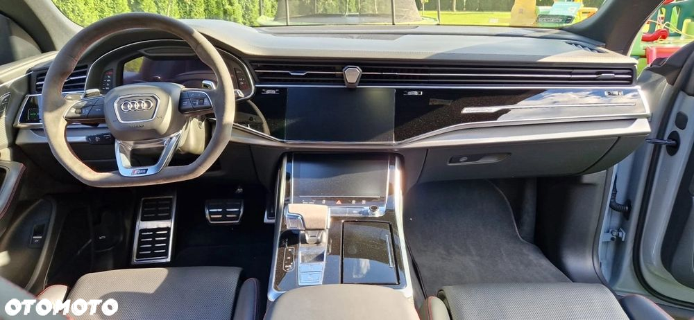 Audi RS Q8 - 9