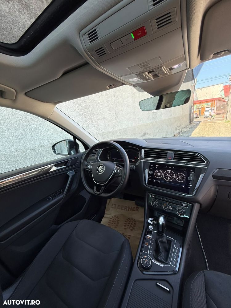 Volkswagen Tiguan - 9