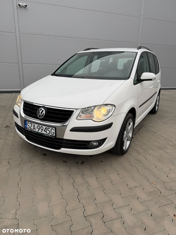 Volkswagen Touran - 7