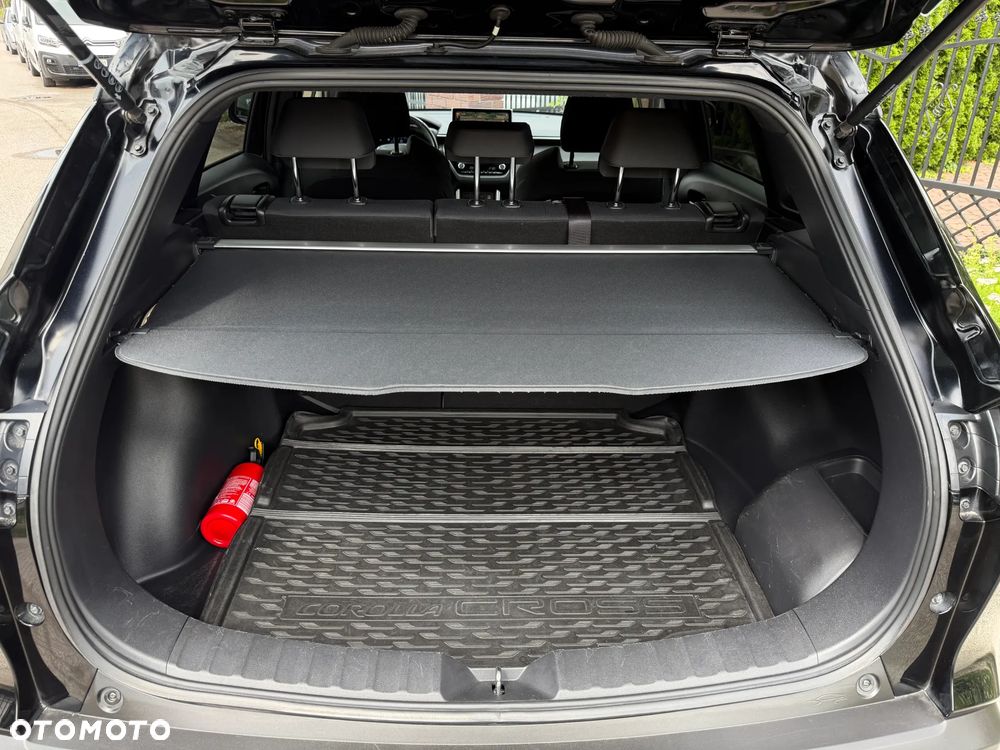 Toyota Corolla Cross 2.0 Hybrid Comfort - 37