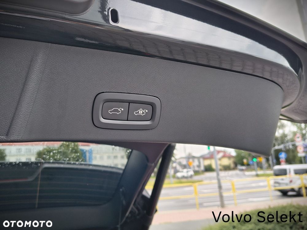 Volvo XC 40 - 31