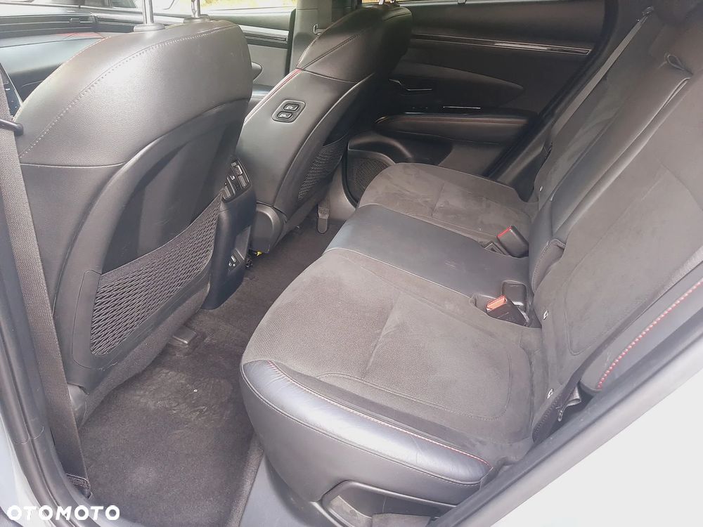 Hyundai Tucson 1.6 T-GDi 4WD N Line - 16