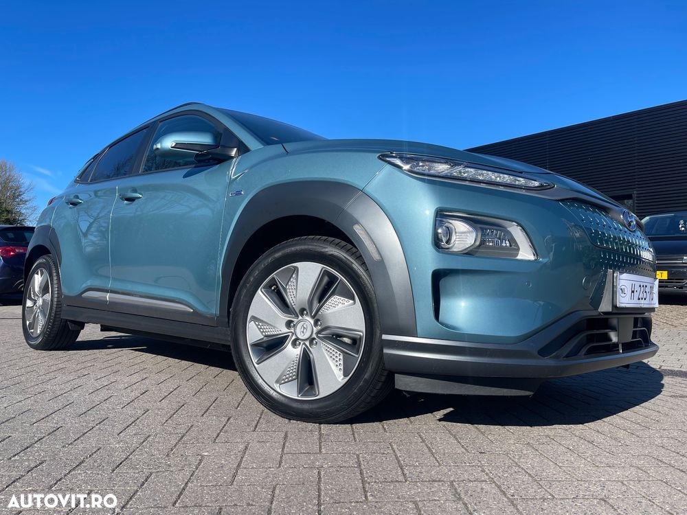 Hyundai KONA Premium