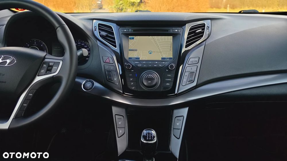 Hyundai i40 Kombi 1.7 CRDi Premium - 23