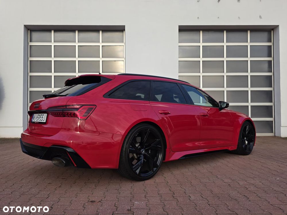 Audi RS6 Avant - 8