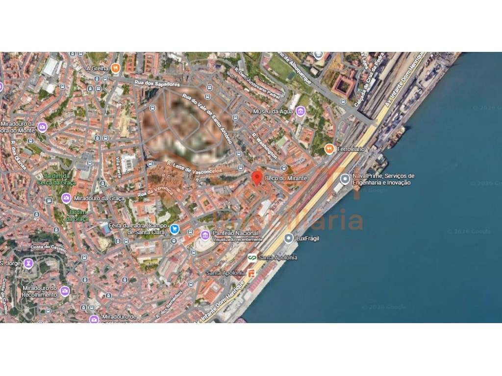 OPORTUNIDADE DE INVESTIMENTO - Moradia Térrea com Logradouro, Arren... - Grande imagem: 2/2