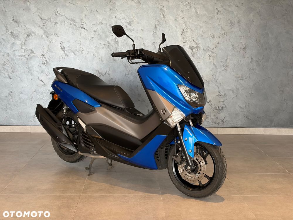 Yamaha NMAX - 4