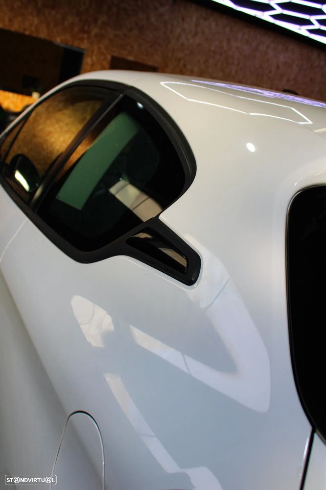 Peugeot 208 1.2 VTi Active - 24