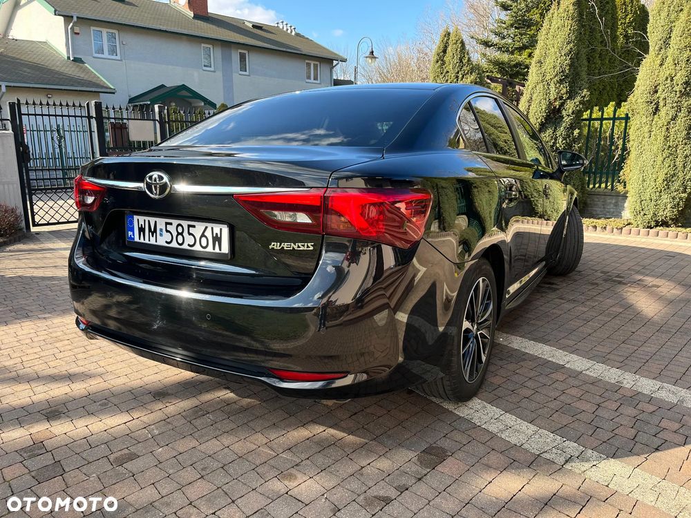 Toyota Avensis 1.8 Prestige MS - 8