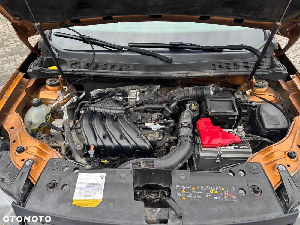 Dacia Duster 1.6 SCe Comfort - 9