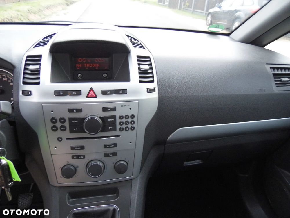 Opel Zafira 1.8 Design Edition - 33