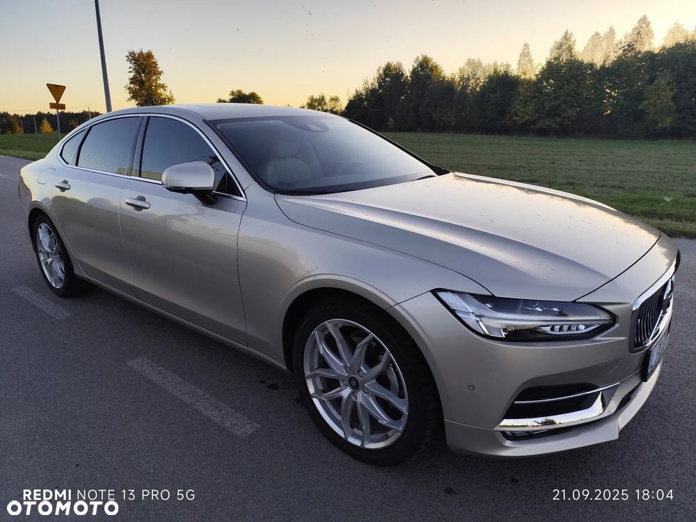 Volvo S90 T5 Geartronic Momentum Pro - 1