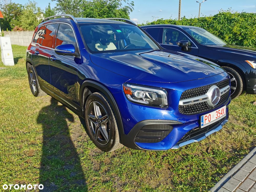 Mercedes-Benz GLB 250 8G-DCT AMG Line - 3