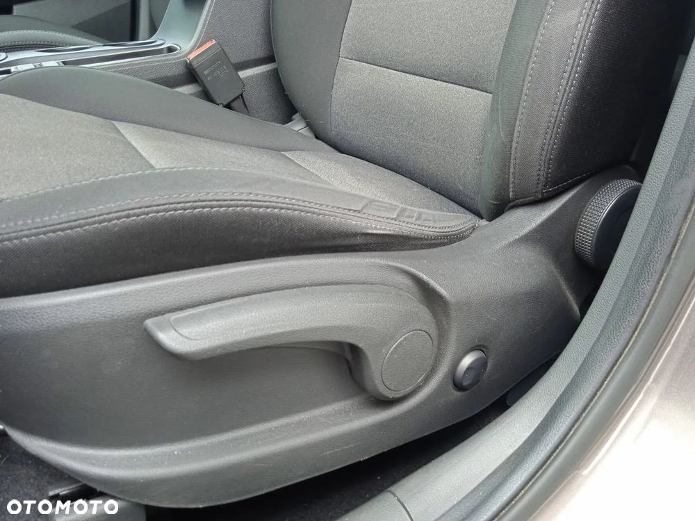 Hyundai Tucson 1.6 GDi Style 2WD - 32