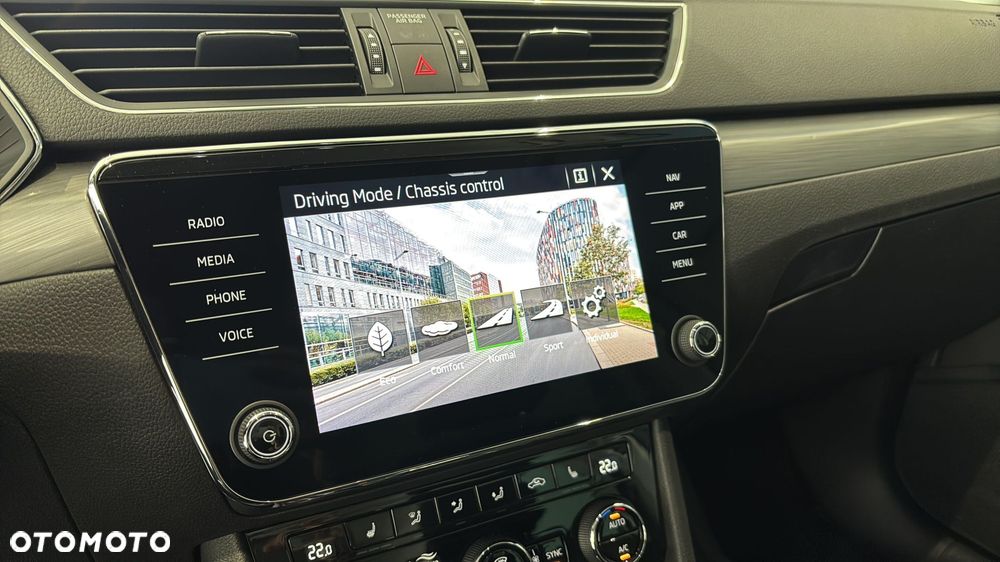 Skoda Superb 2.0 TSI 4x4 Style DSG - 19