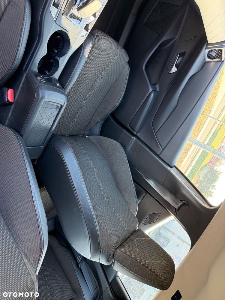 DS Automobiles DS 3 Crossback 1.2 PureTech Montmartre - 11