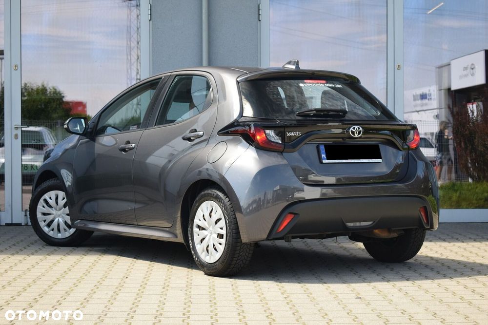 Toyota Yaris - 3