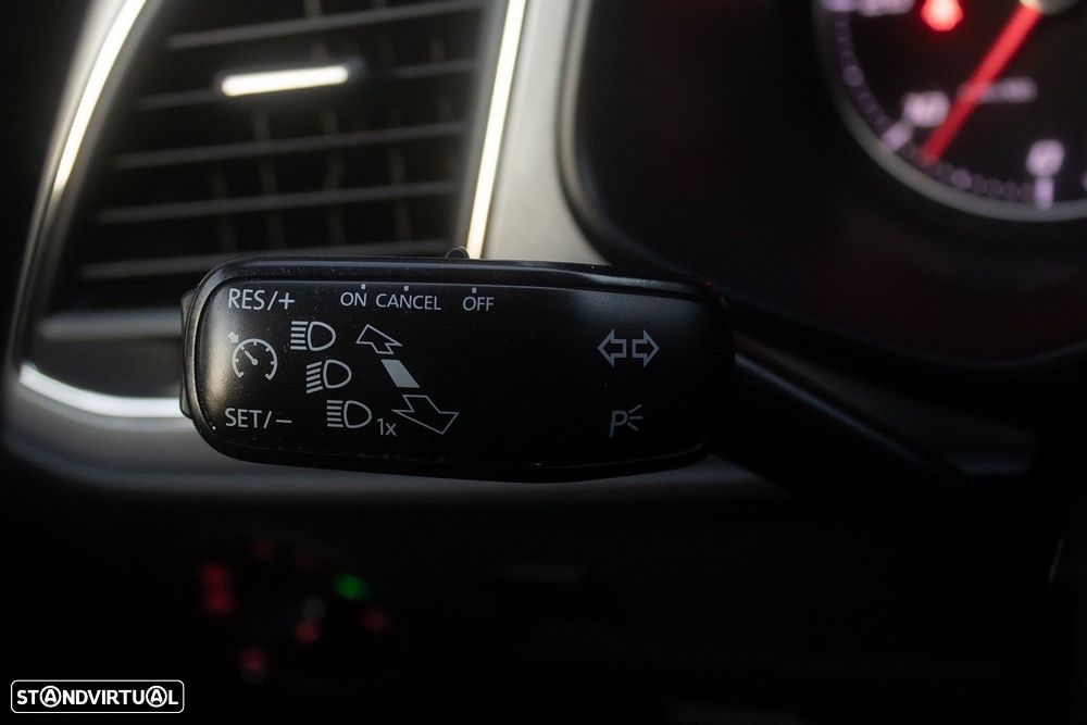 SEAT Leon 2.0 TDI FR S/S - 17