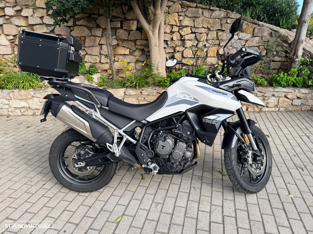 Triumph Tiger GT - 1