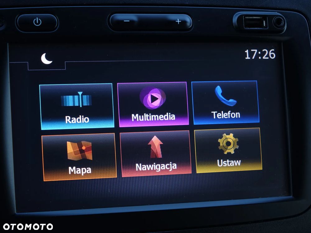 Renault Trafic 6-osobowy L1H1 - 22