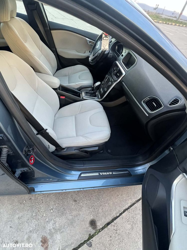 Volvo V40 Cross Country D3 Kinetic - 14