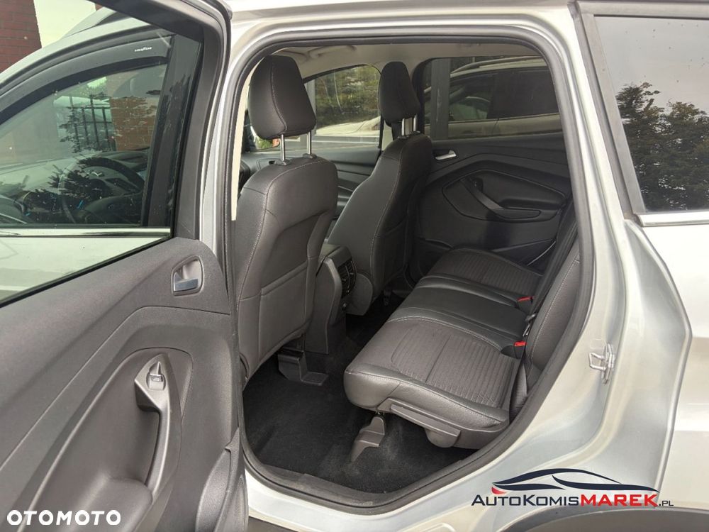 Ford Kuga 1.5 EcoBoost 2x4 Trend - 14