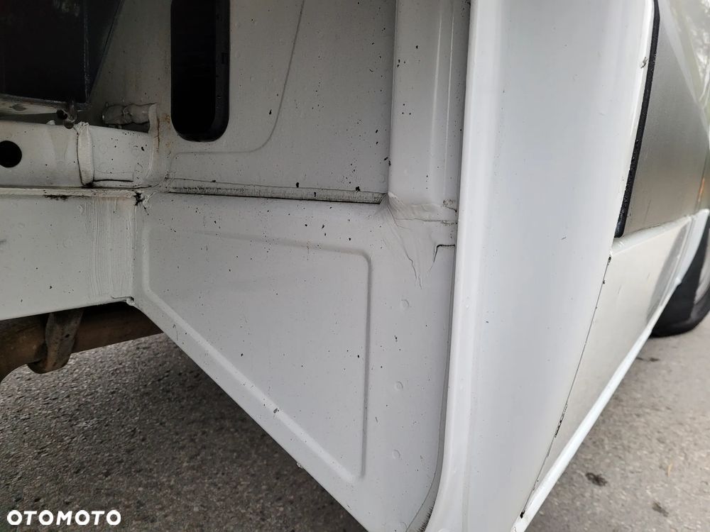 Mercedes-Benz Sprinter - 37