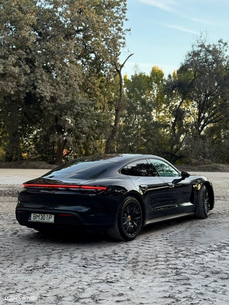 Porsche Taycan - 5