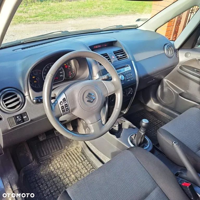 Suzuki SX4 1.6 VVT Comfort - 3