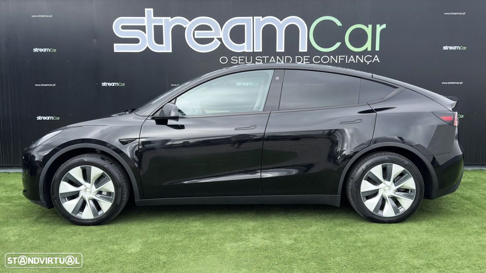 Tesla Model Y RWD - 3
