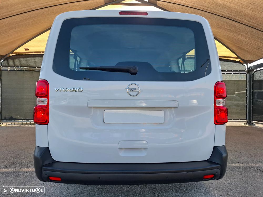 Opel Vivaro 1.5 CDTi L3H1 Essentia - 11