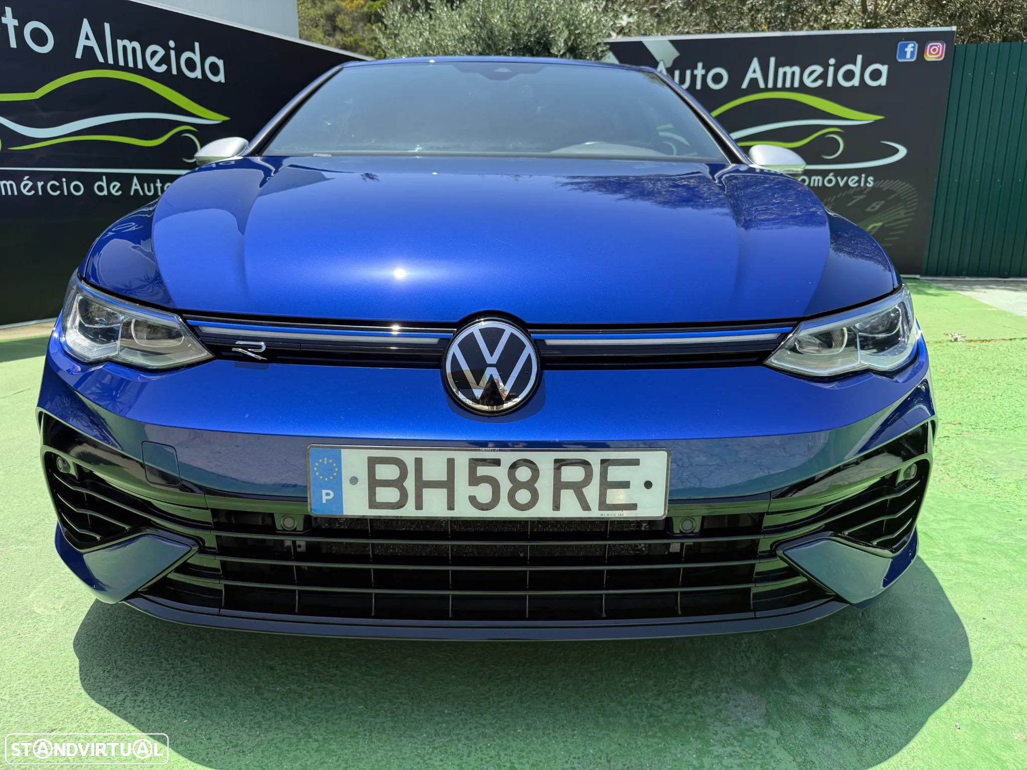 VW Golf 2.0 TSI R DSG - 25