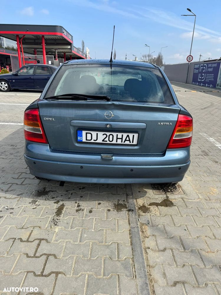 Opel Astra - 3