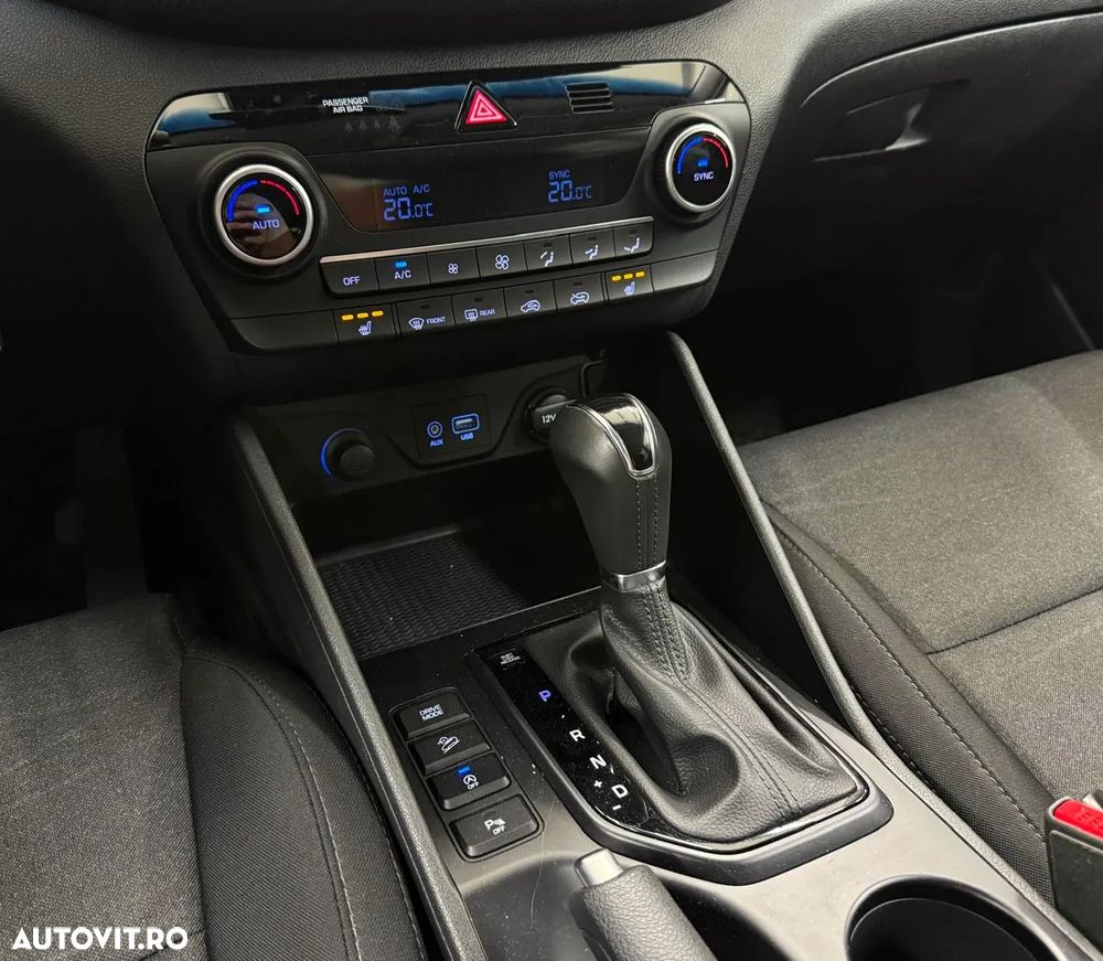 Hyundai Tucson blue 1.6 CRDi 2WD DCT Advantage - 17