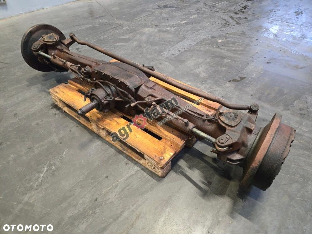 Most przedni Fiat New Holland M135 - 3