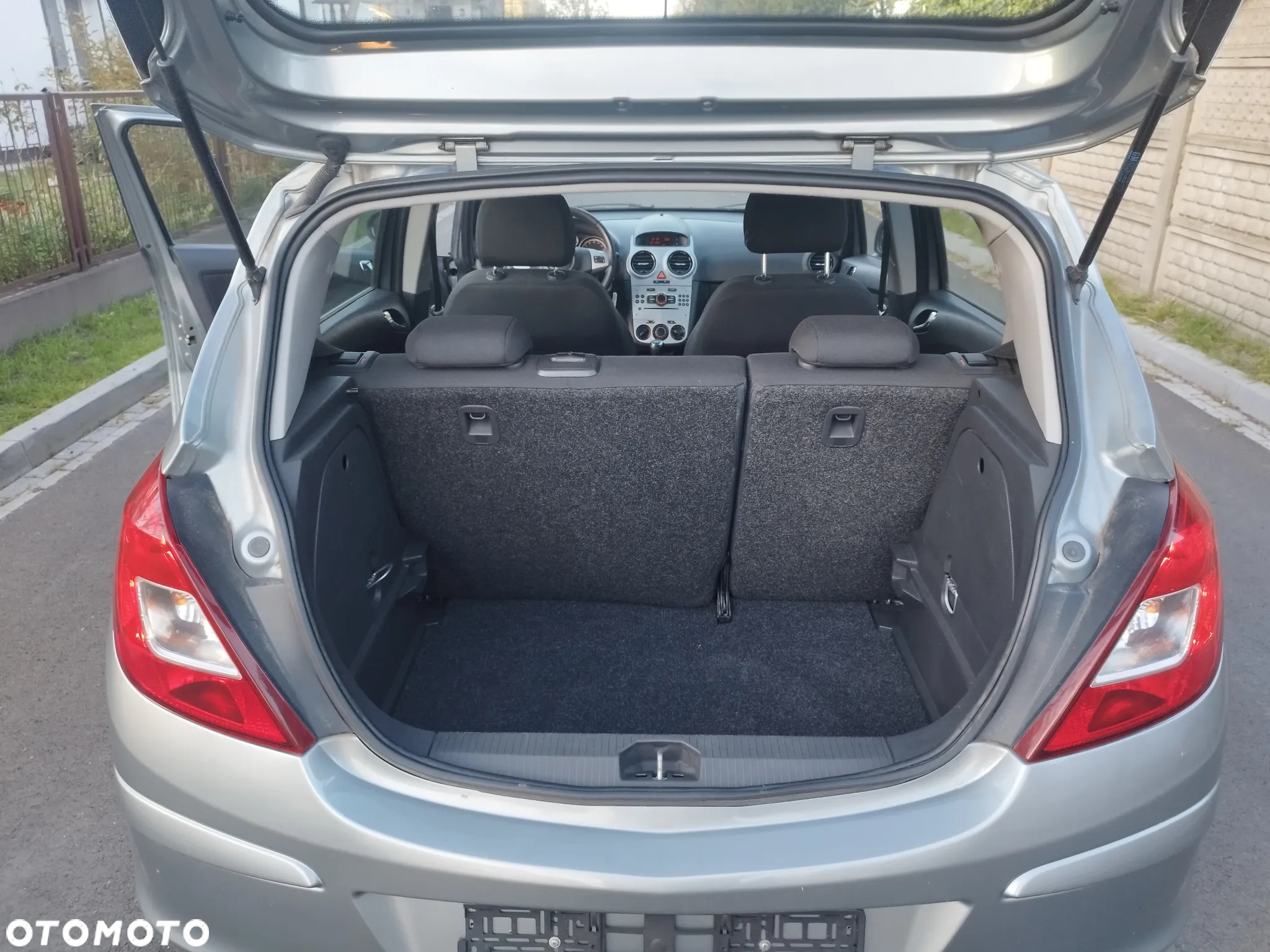 Opel Corsa 1.2 16V Color Edition - 21