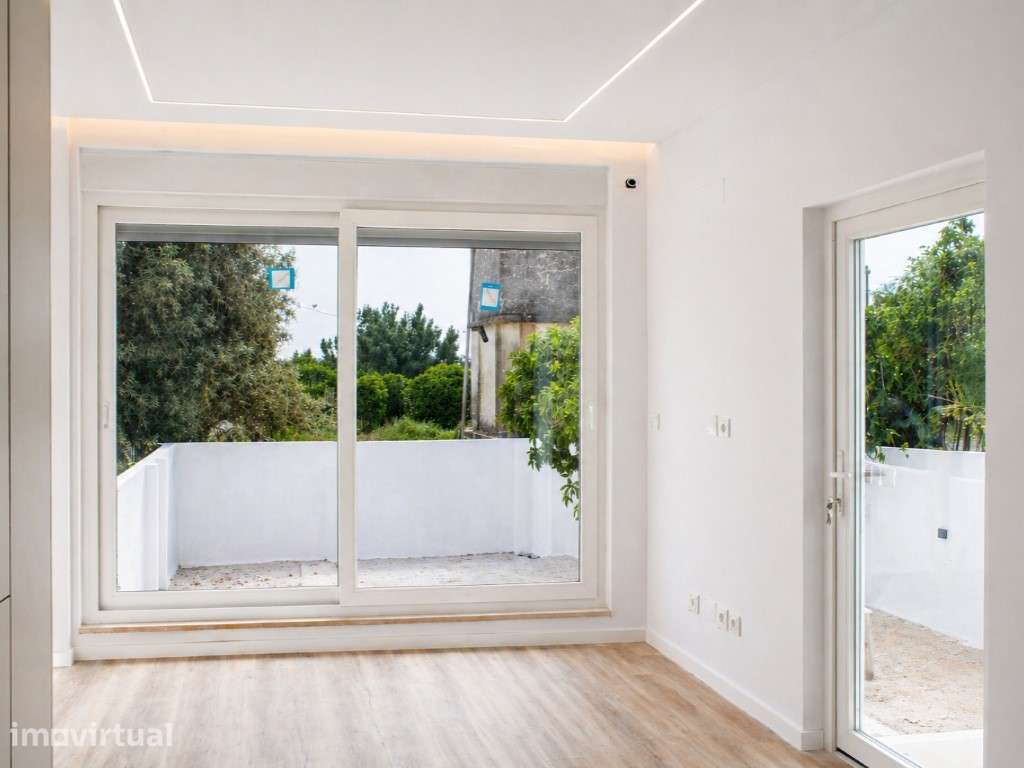 Moradia T2 com Quintal | Vila Nova da Barquinha - Grande imagem: 3/15