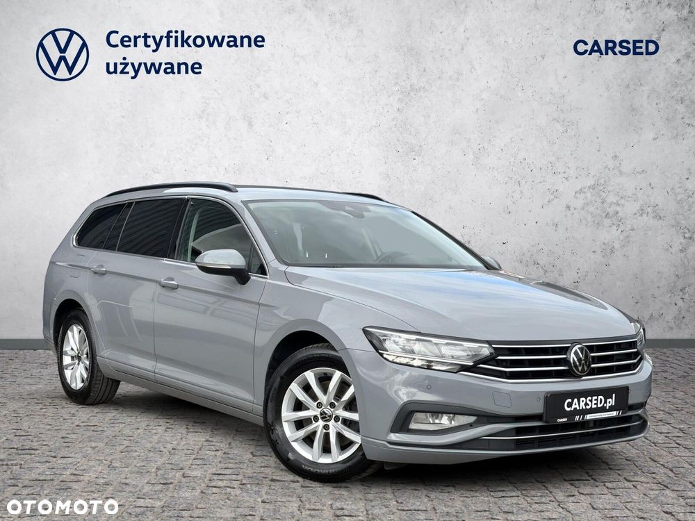 Volkswagen Passat - 8