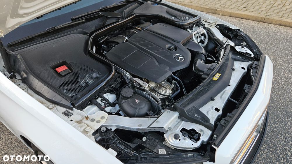 Mercedes-Benz Klasa E 220 d 4-Matic AMG - 12