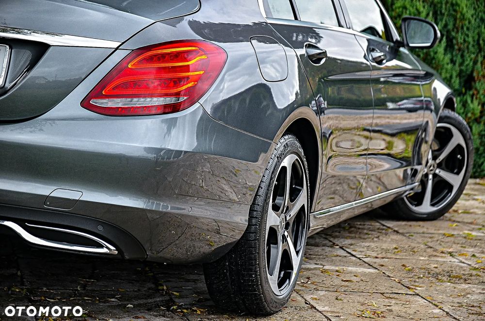 Mercedes-Benz Klasa C 180 T 7G-TRONIC Avantgarde - 15