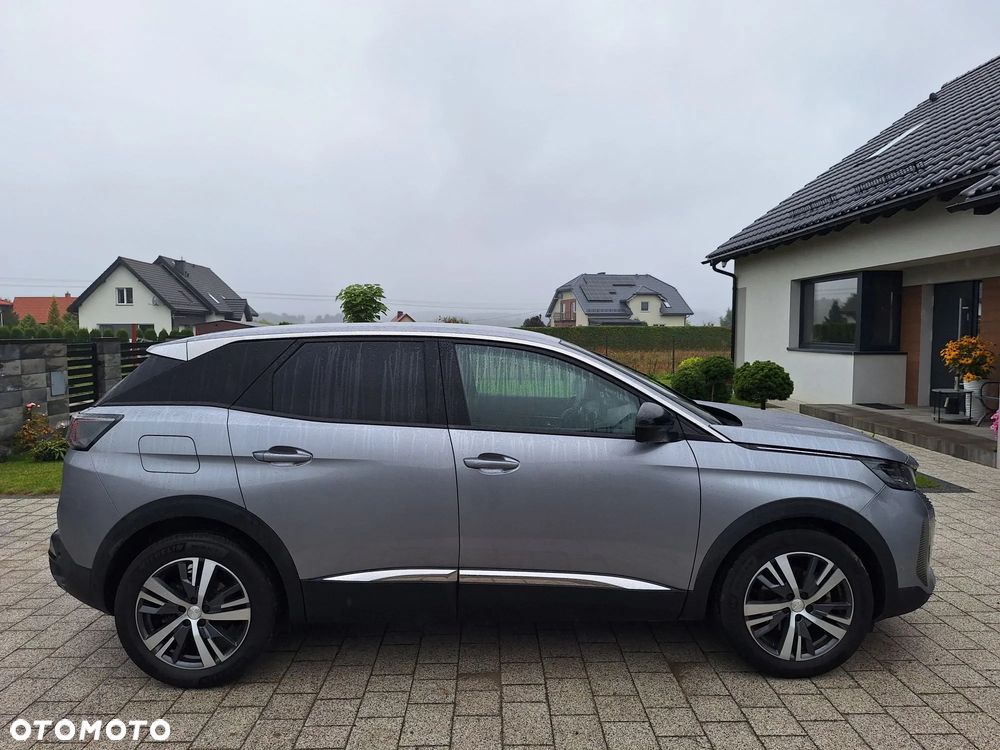 Peugeot 3008 1.2 PureTech GPF Allure S&S - 7