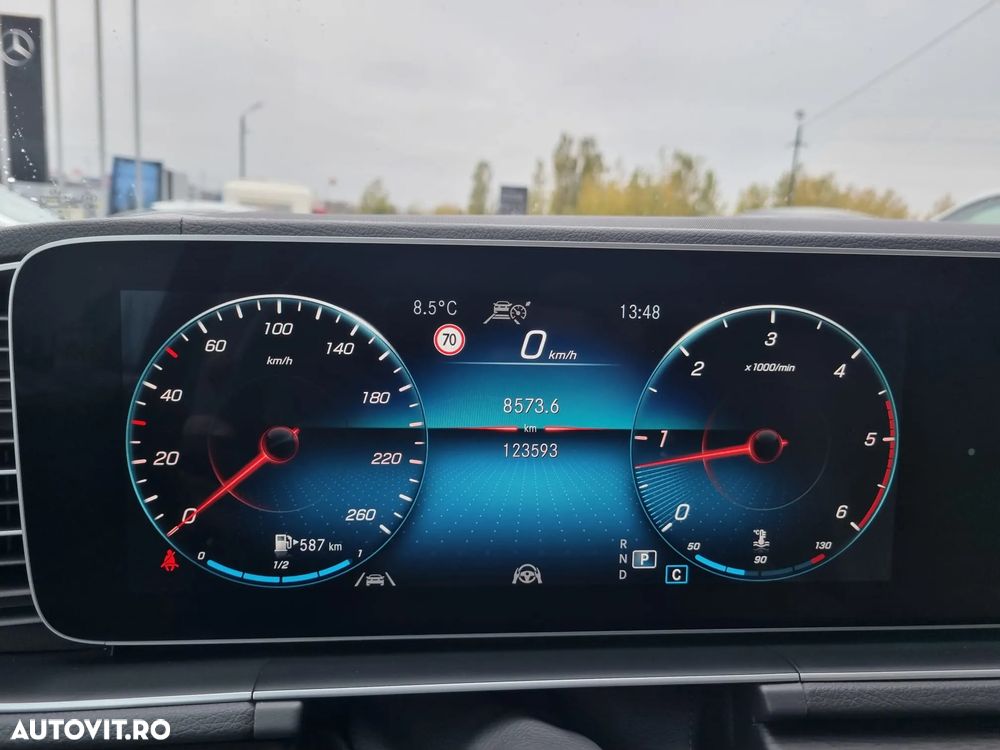 Mercedes-Benz GLS 400 d 4Matic 9G-TRONIC - 32