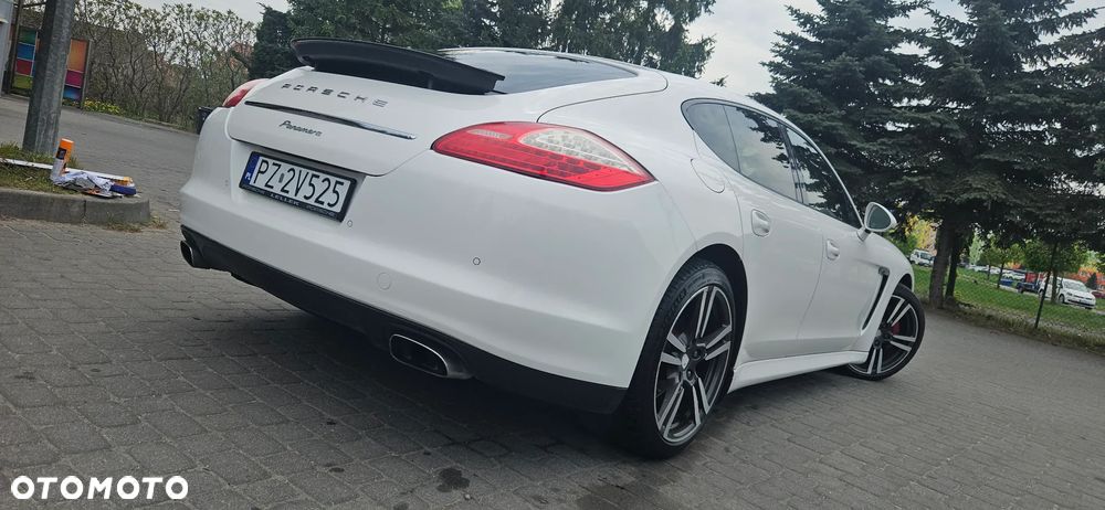 Porsche Panamera Diesel Platinum Edition - 11