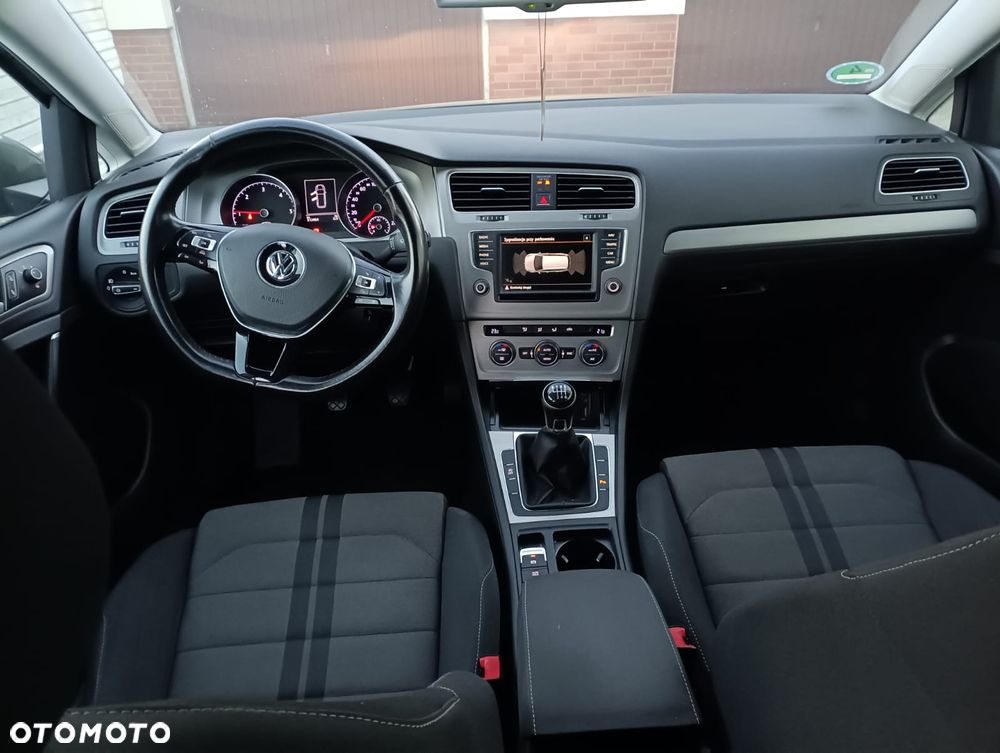 Volkswagen Golf Variant 2.0 TDI (BlueMotion Technology) Highline - 4