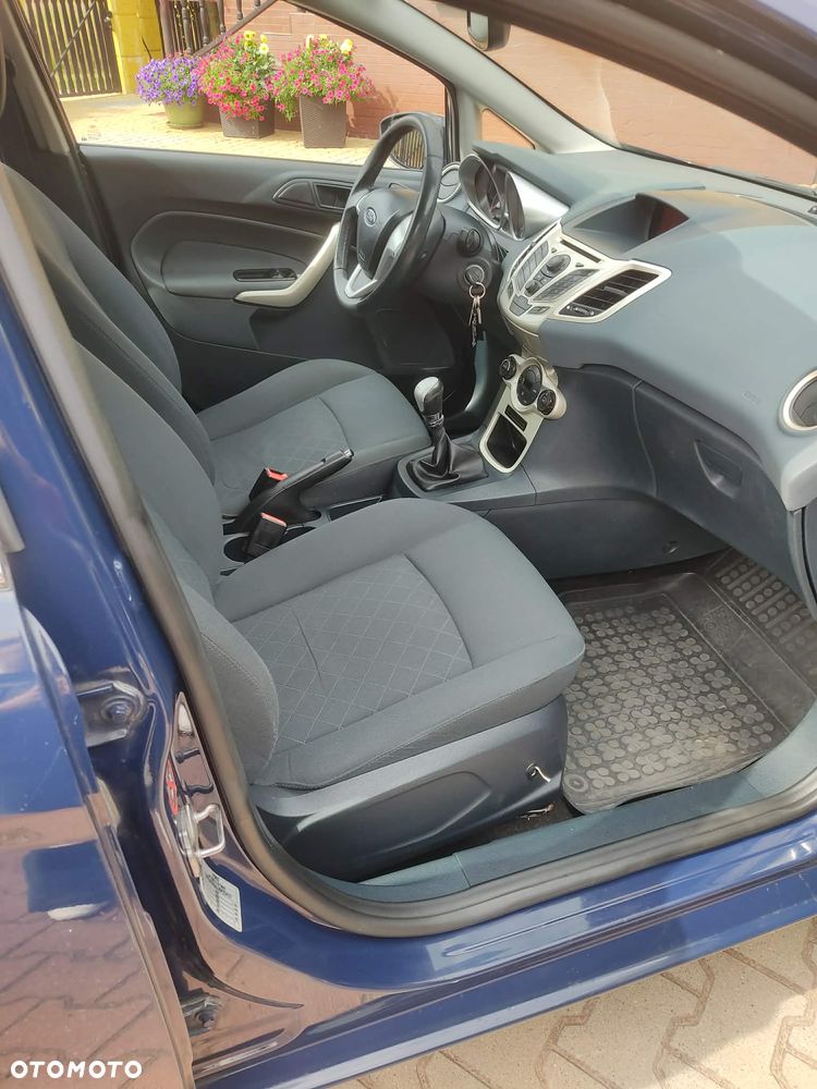 Ford Fiesta - 5