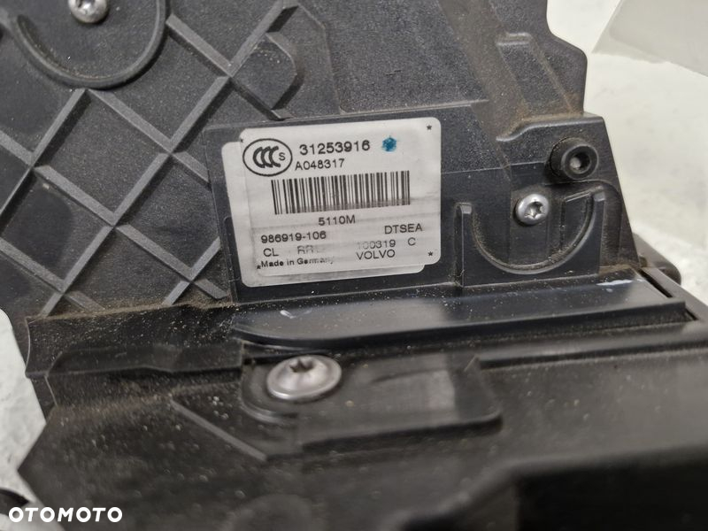 VOLVO XC70 II V70 III 3 ZAMEK DRZWI LEWY TYŁ TYLNY 31253916 6PIN - 3