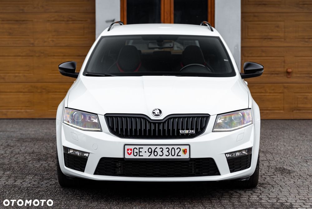 Skoda Octavia 2.0 TDI 4x4 DSG RS - 14