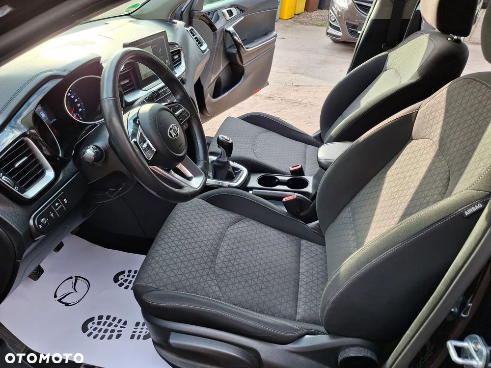 Kia Ceed 1.4 T-GDI OPF Spirit - 4