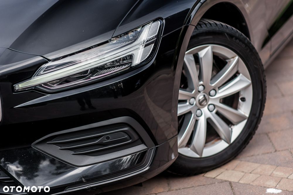 Volvo V60 D3 Drive-E Momentum - 8