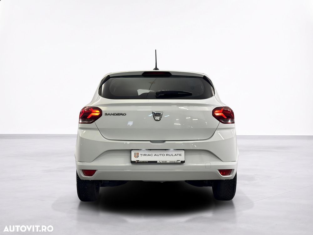Dacia Sandero - 5